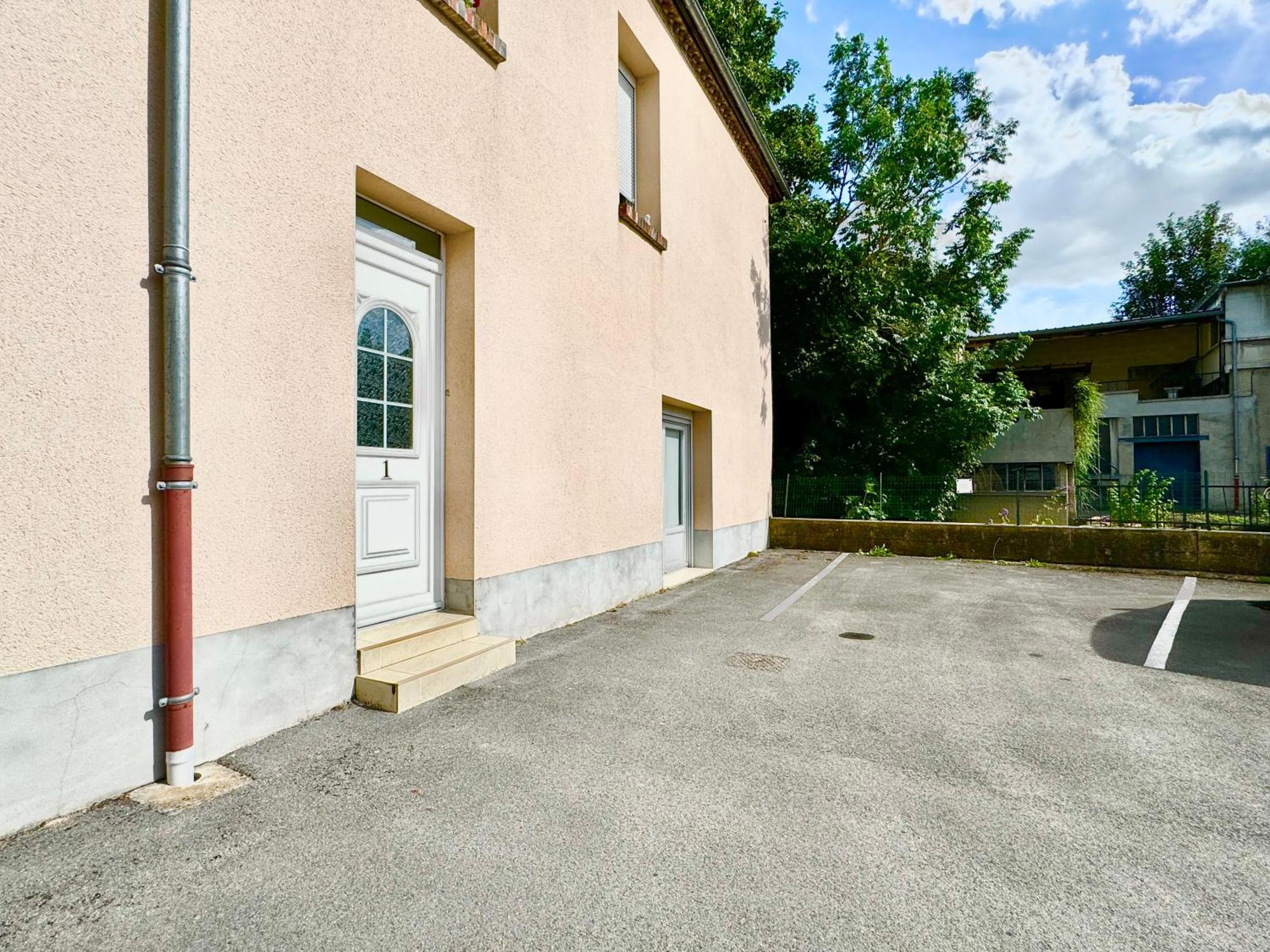 Le Cubry : Appart Hyper-Centre Avec Une Place De Parking Épernay Dış mekan fotoğraf