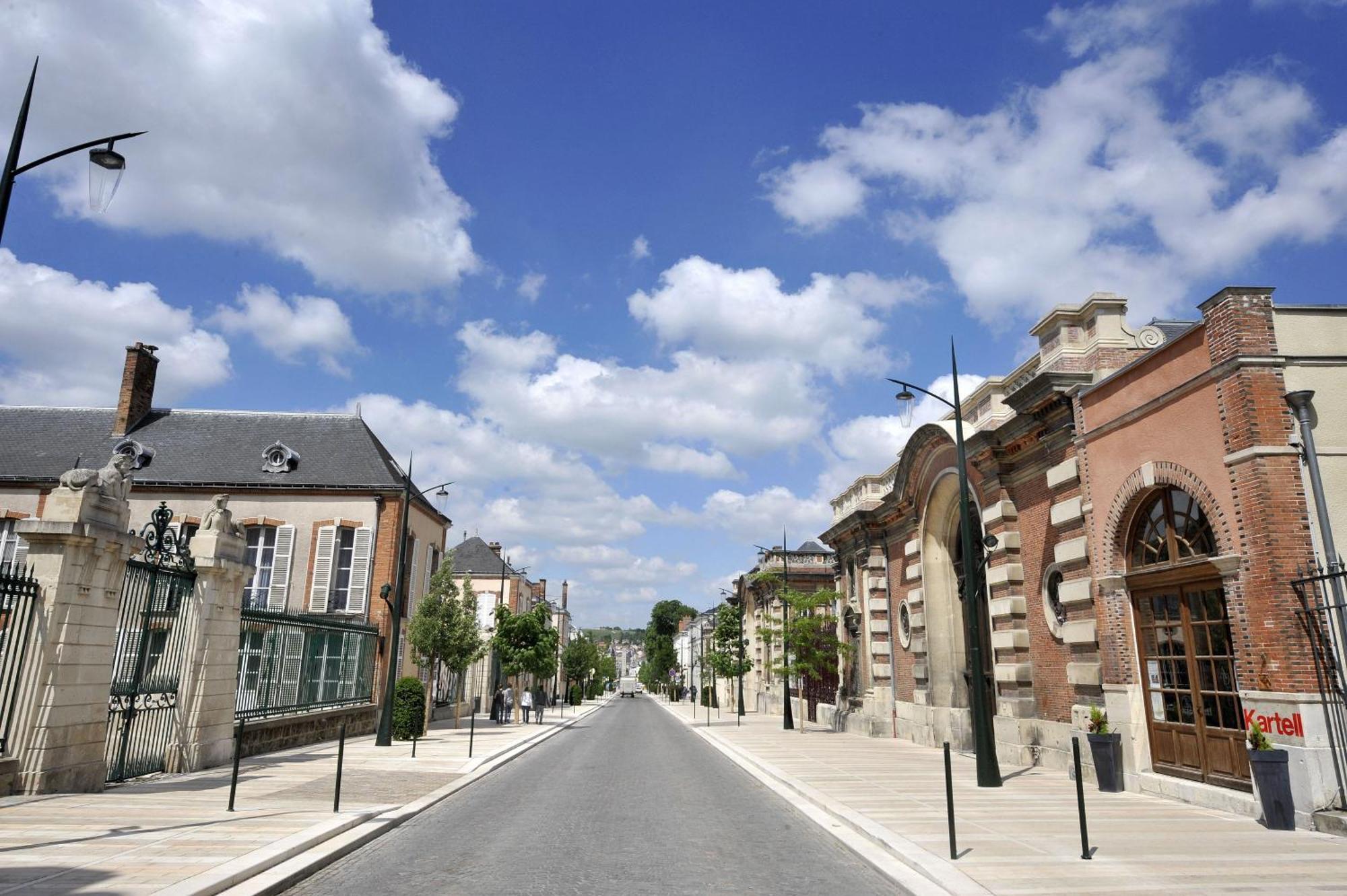 Le Cubry : Appart Hyper-Centre Avec Une Place De Parking Épernay Dış mekan fotoğraf